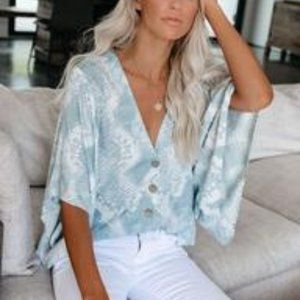 Vici Rattle 'Round Button Down Top